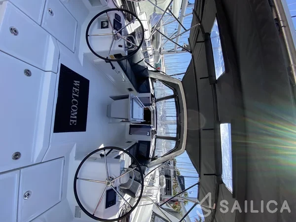 Oceanis 45 - Yacht Charter Sailica