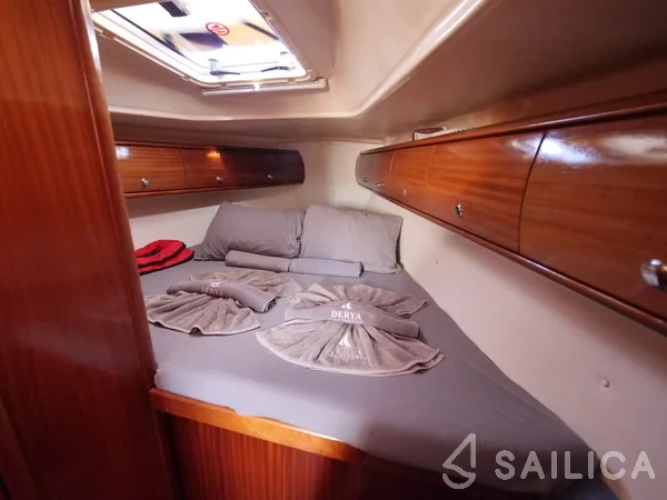Bavaria 36 - Yacht Charter Sailica