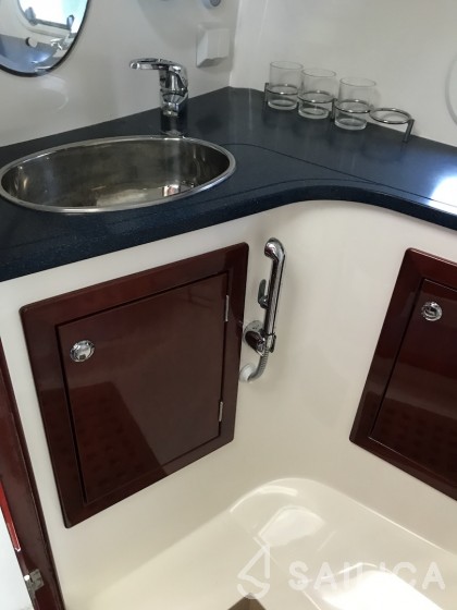 Aquador 28 HT - Yacht Charter Sailica