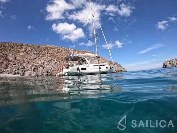 Oceanis 41.1 - Yacht Charter Sailica