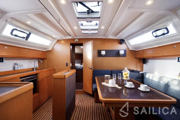 Bavaria 46 Cruiser - Yacht Charter Sailica