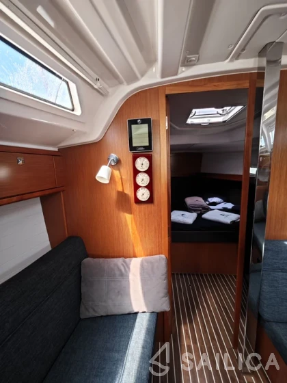 Bavaria 37 Cruiser - Yacht Charter Sailica
