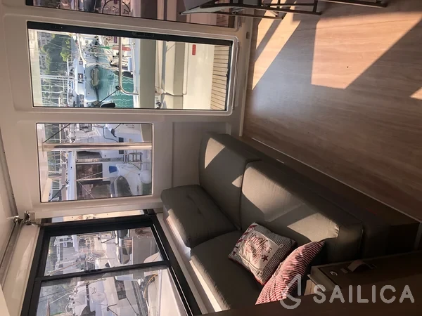 Bali 4.4 - Yacht Charter Sailica