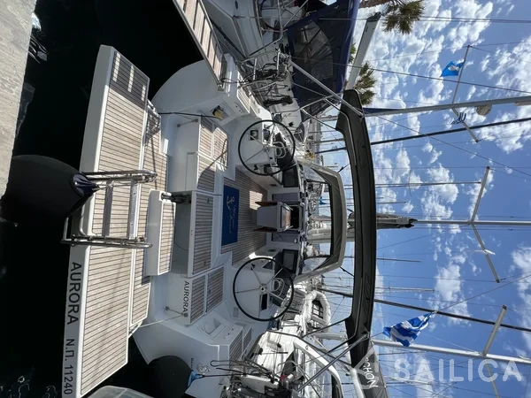 Oceanis 45 - Yacht Charter Sailica
