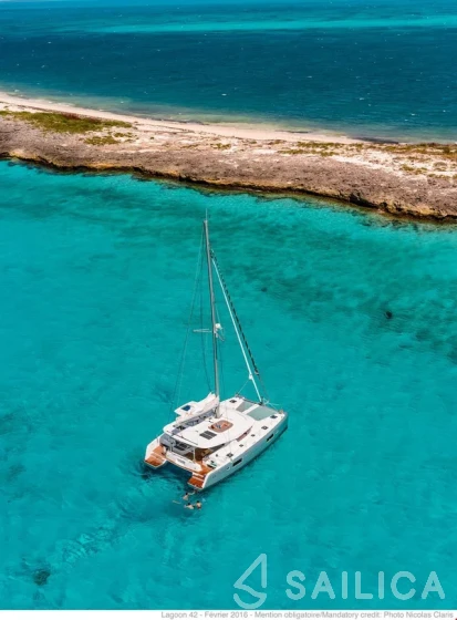 Lagoon 42 - Yacht Charter Sailica