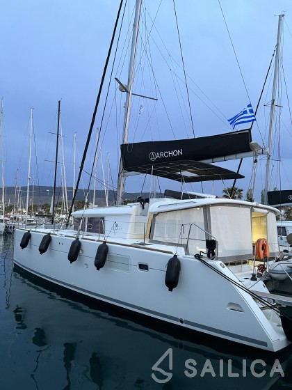Lagoon 450  Flybridge - Yacht Charter Sailica