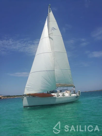 Hanse 400e - Yacht Charter Sailica
