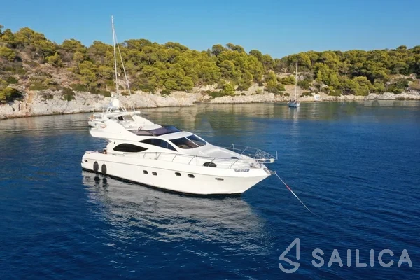 Altamar 64 - Yacht Charter Sailica