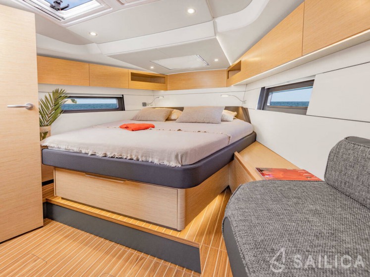 Hanse 460 - Yacht Charter Sailica