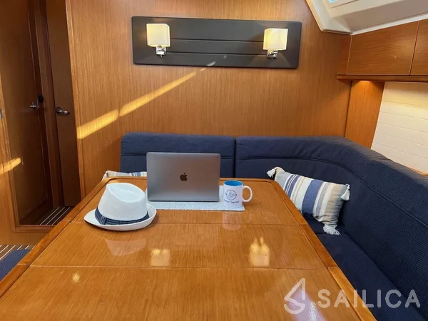 Bavaria 46 Cruiser - Yacht Charter Sailica
