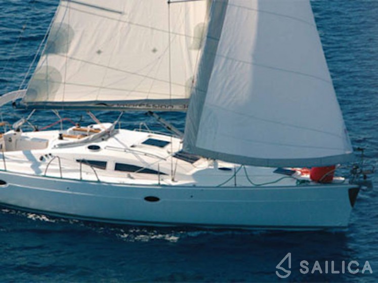Elan 384 Impression - Yacht Charter Sailica