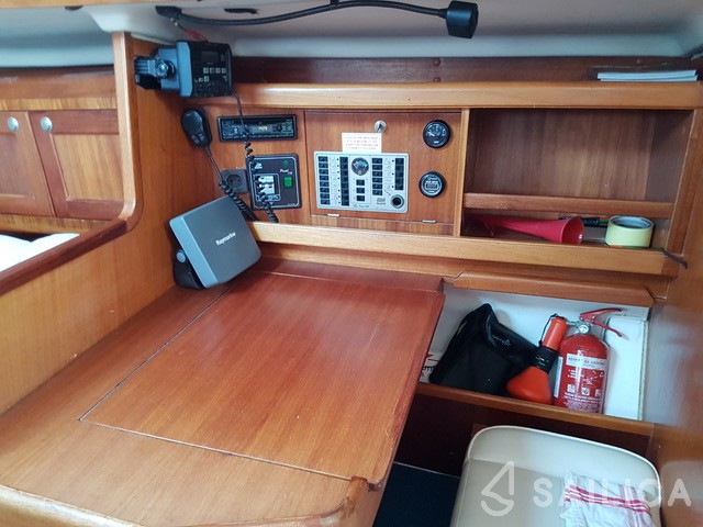 Elan 333 - Yacht Charter Sailica