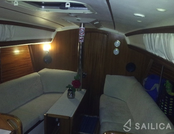Elan 333 - Yacht Charter Sailica