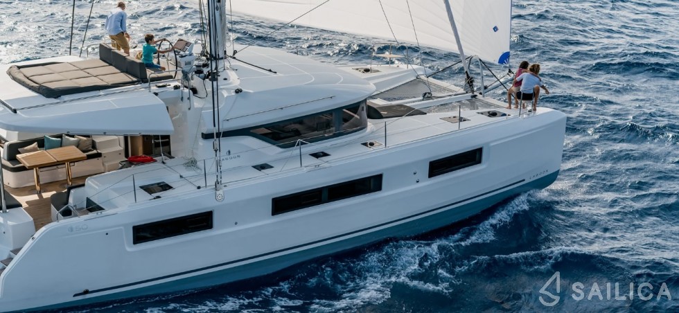 Lagoon 50 - Yacht Charter Sailica