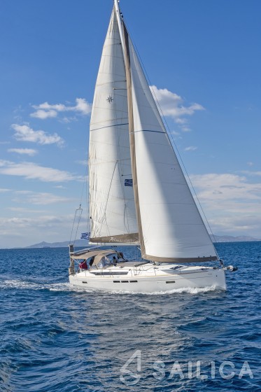 Sun Odyssey 509 - Yacht Charter Sailica