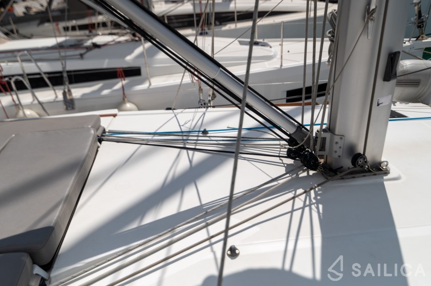 Sun Odyssey 509 - Yacht Charter Sailica