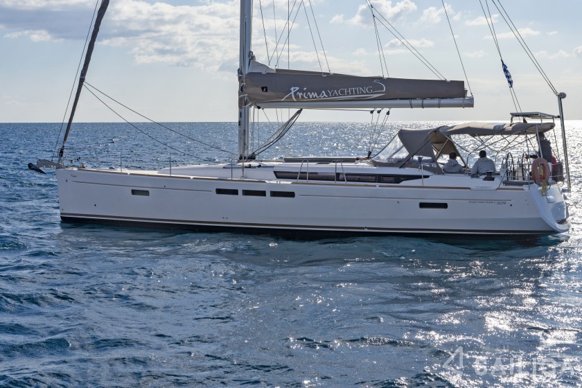 Sun Odyssey 509 - Yacht Charter Sailica