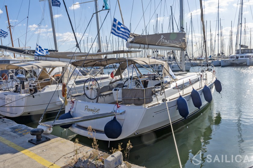 Sun Odyssey 509 - Yacht Charter Sailica