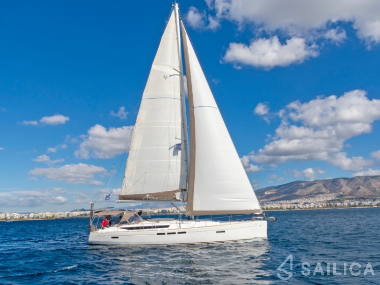 Sun Odyssey 509 - Yacht Charter Sailica