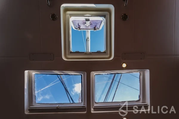 Oceanis 46 - Yacht Charter Sailica