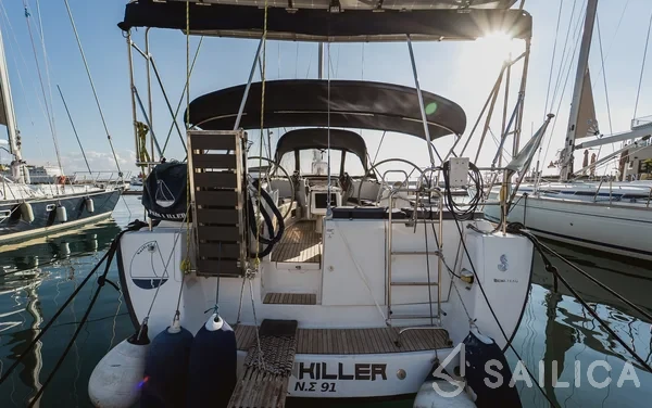 Oceanis 46 - Yacht Charter Sailica