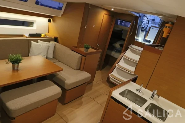 Sun Odyssey 490 - Yacht Charter Sailica