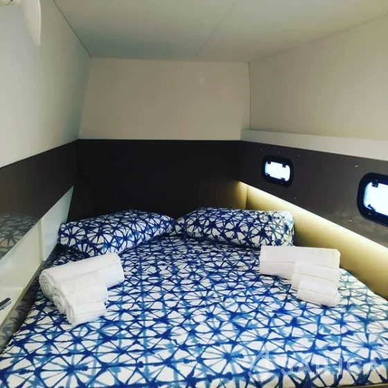 Bali 4.1 - Yacht Charter Sailica