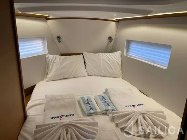 Sun Odyssey 380 - Yacht Charter Sailica