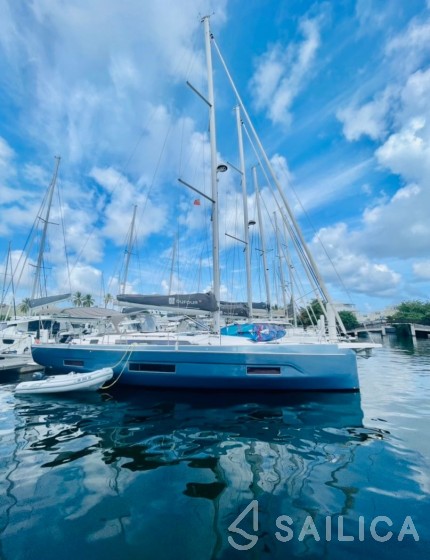 Dufour 470 - Yacht Charter Sailica