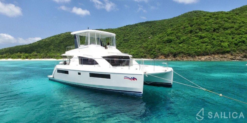 Leopard 434 - 4 + 2 cab. - Yacht Charter Sailica