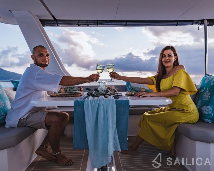 Leopard 53 - Yacht Charter Sailica