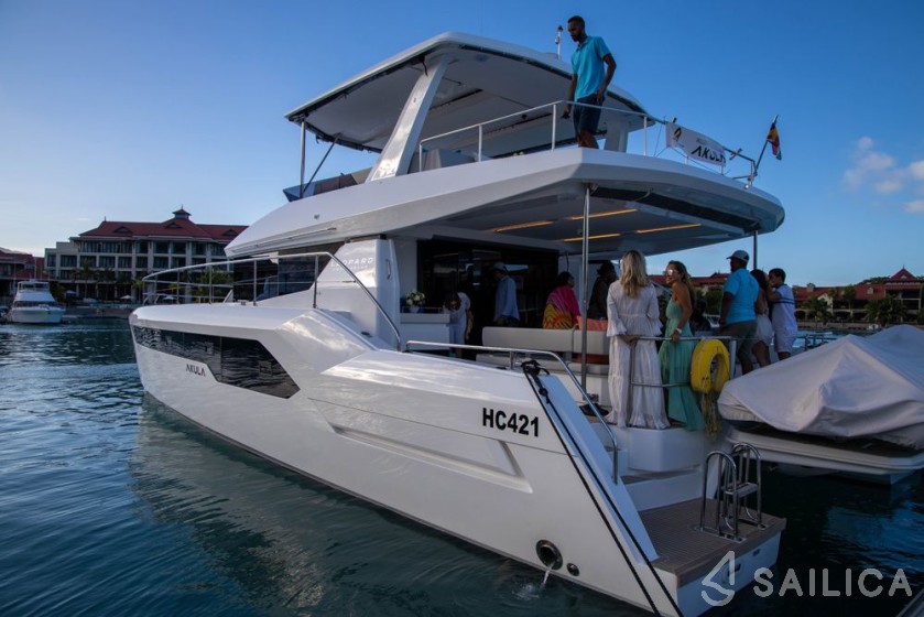 Leopard 53 - Yacht Charter Sailica