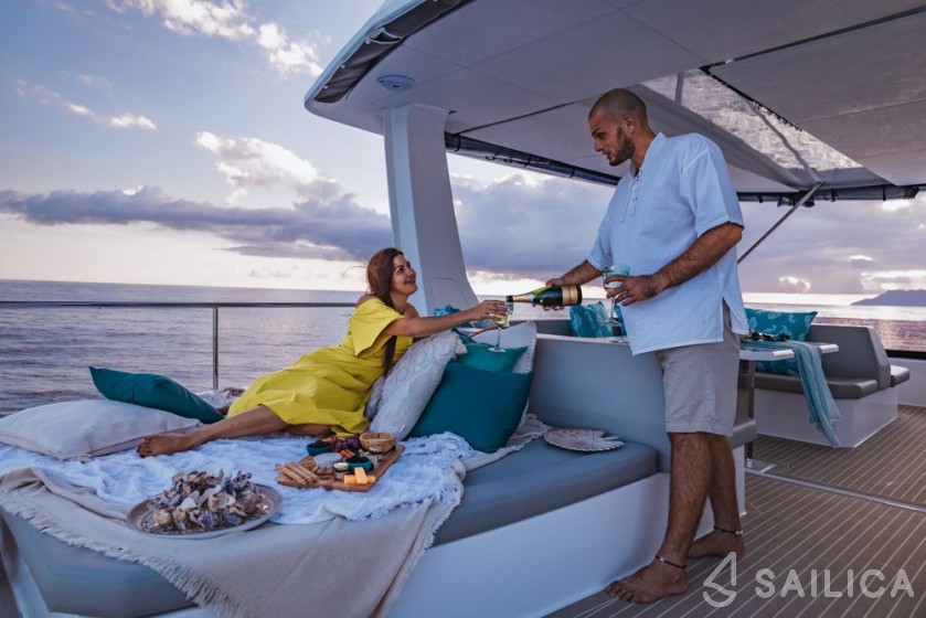 Leopard 53 - Yacht Charter Sailica
