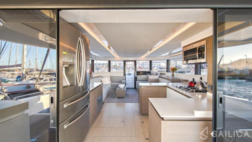 Leopard 53 - Yacht Charter Sailica