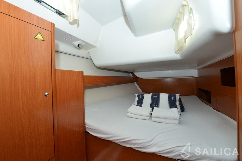 Cyclades 43.4 - Yacht Charter Sailica