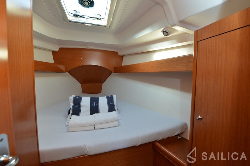 Cyclades 43.4 - Yacht Charter Sailica