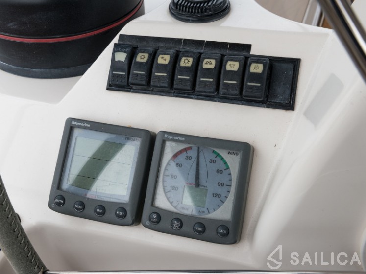 Elan 514 Impression - Yacht Charter Sailica