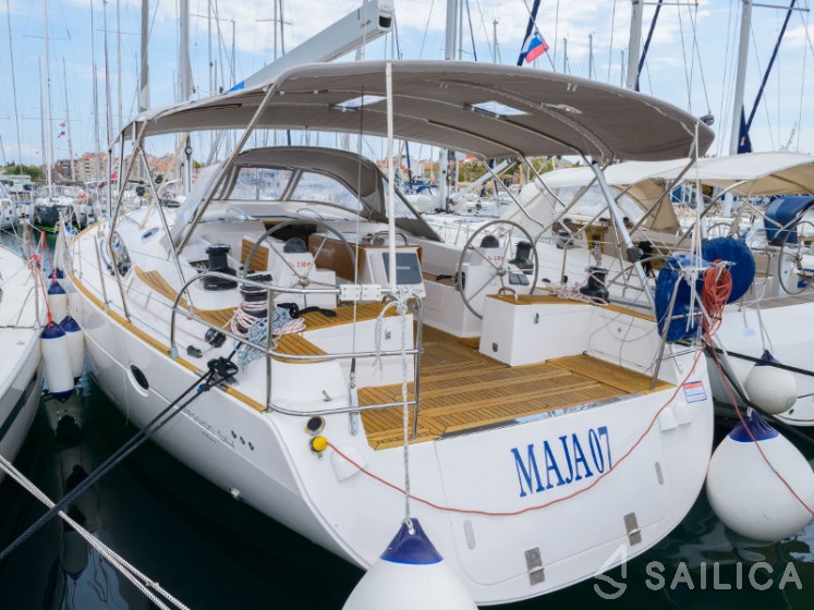 Elan 514 Impression - Yacht Charter Sailica