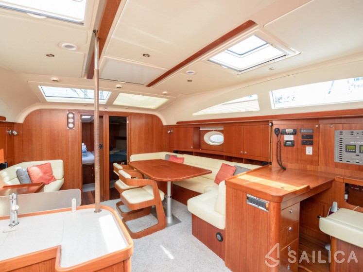 Elan 514 Impression - Yacht Charter Sailica