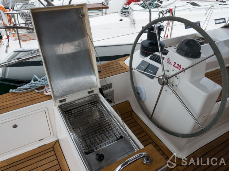 Elan 514 Impression - Yacht Charter Sailica