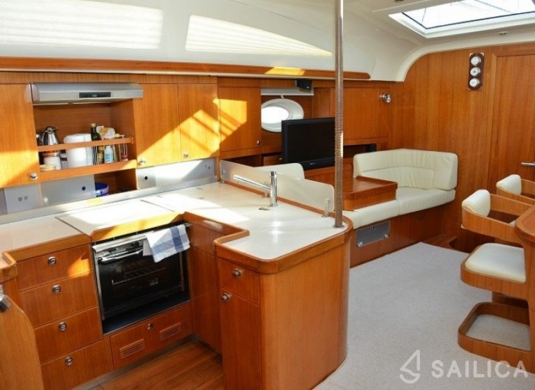 Elan 514 Impression - Yacht Charter Sailica