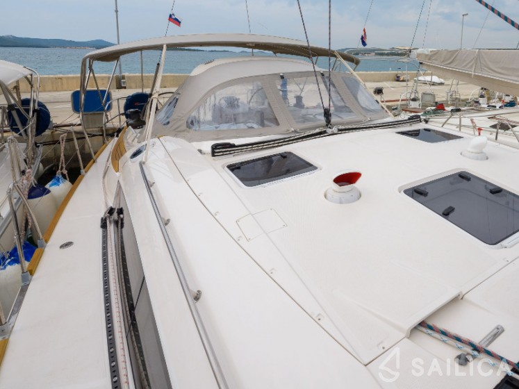 Elan 514 Impression - Yacht Charter Sailica