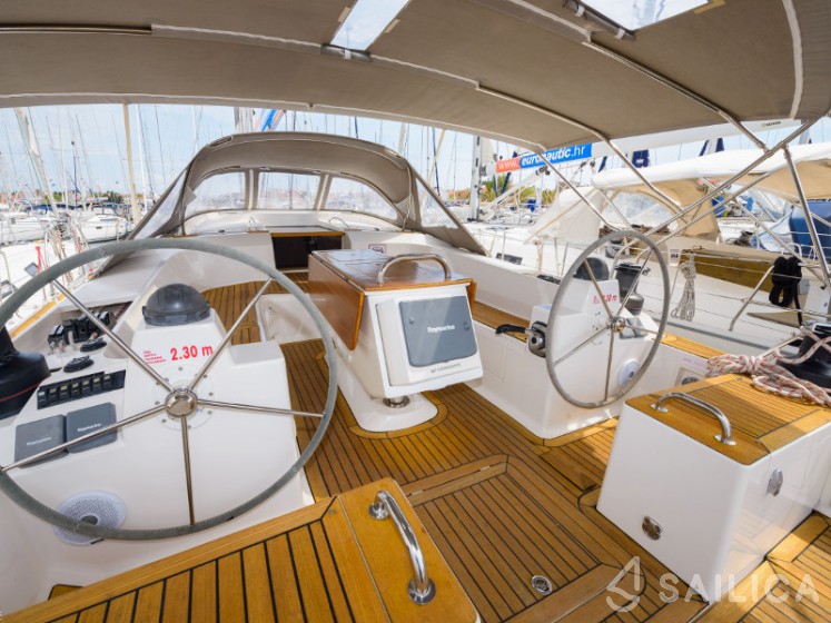 Elan 514 Impression - Yacht Charter Sailica