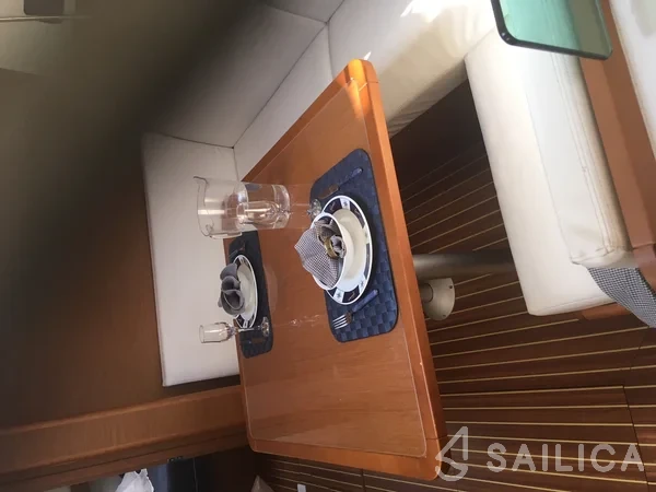 Sun Odyssey 419 - Yacht Charter Sailica