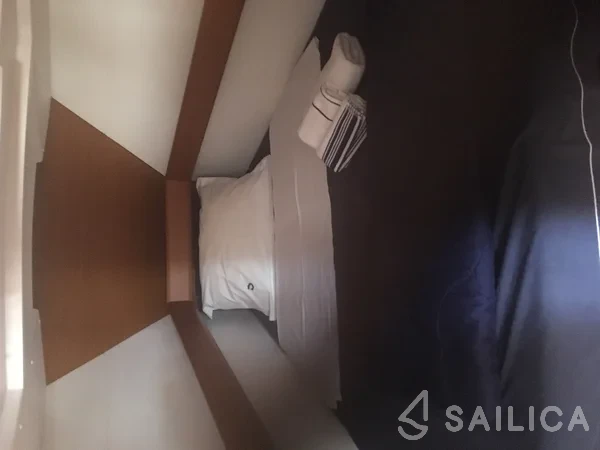 Sun Odyssey 419 - Yacht Charter Sailica