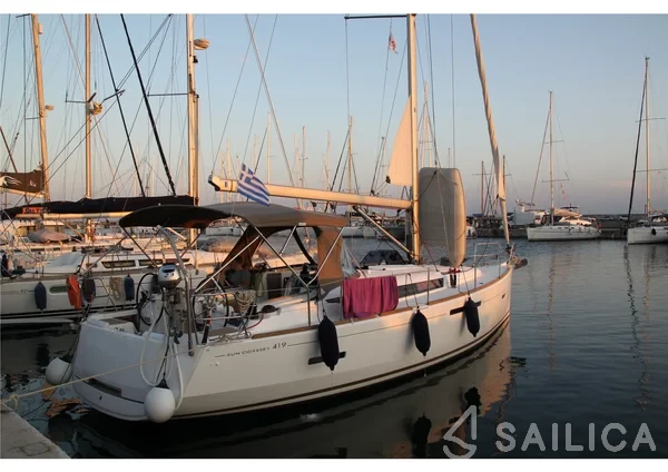 Sun Odyssey 419 - Yacht Charter Sailica