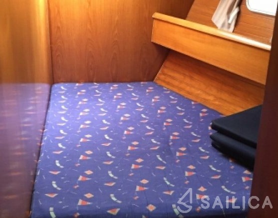 Sun Odyssey 52.2 - Yacht Charter Sailica