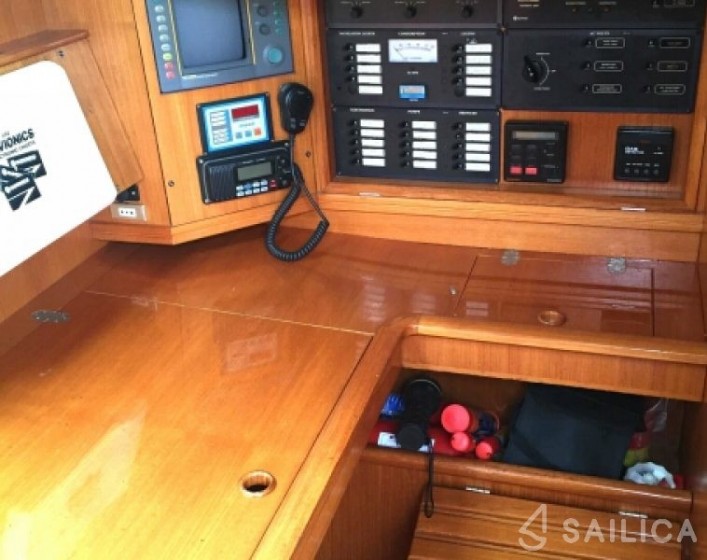 Sun Odyssey 52.2 - Yacht Charter Sailica