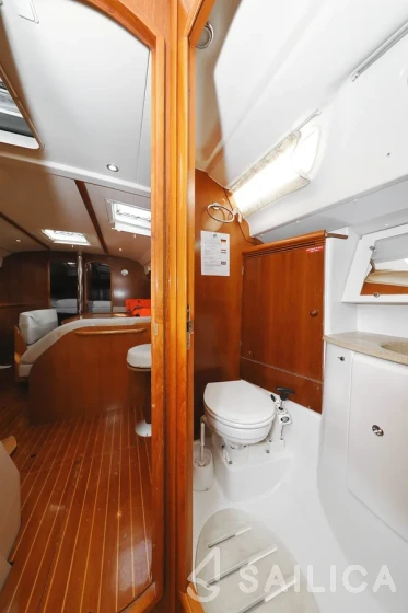 Sun Odyssey 45 - Yacht Charter Sailica
