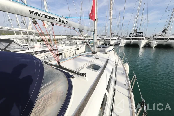 Sun Odyssey 45 - Yacht Charter Sailica